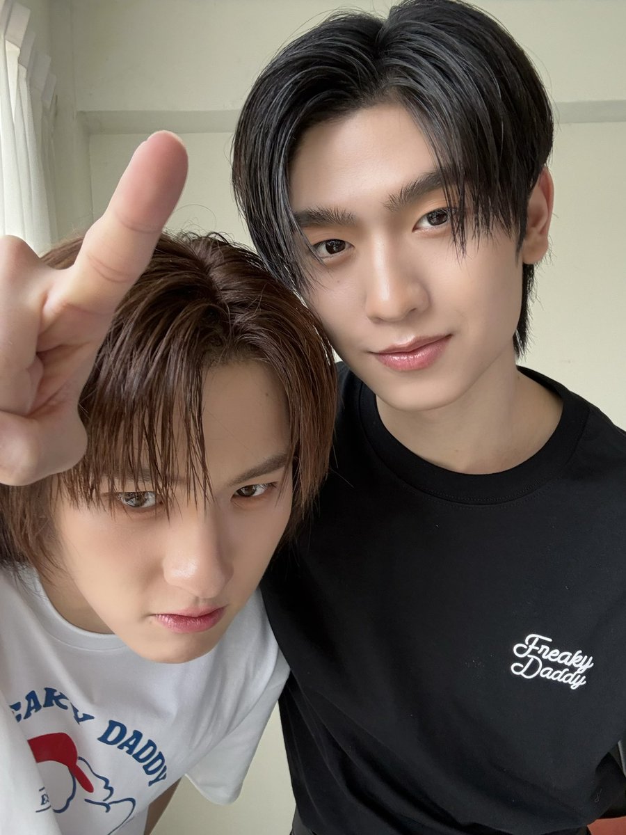 Freaky Daddy tweet media