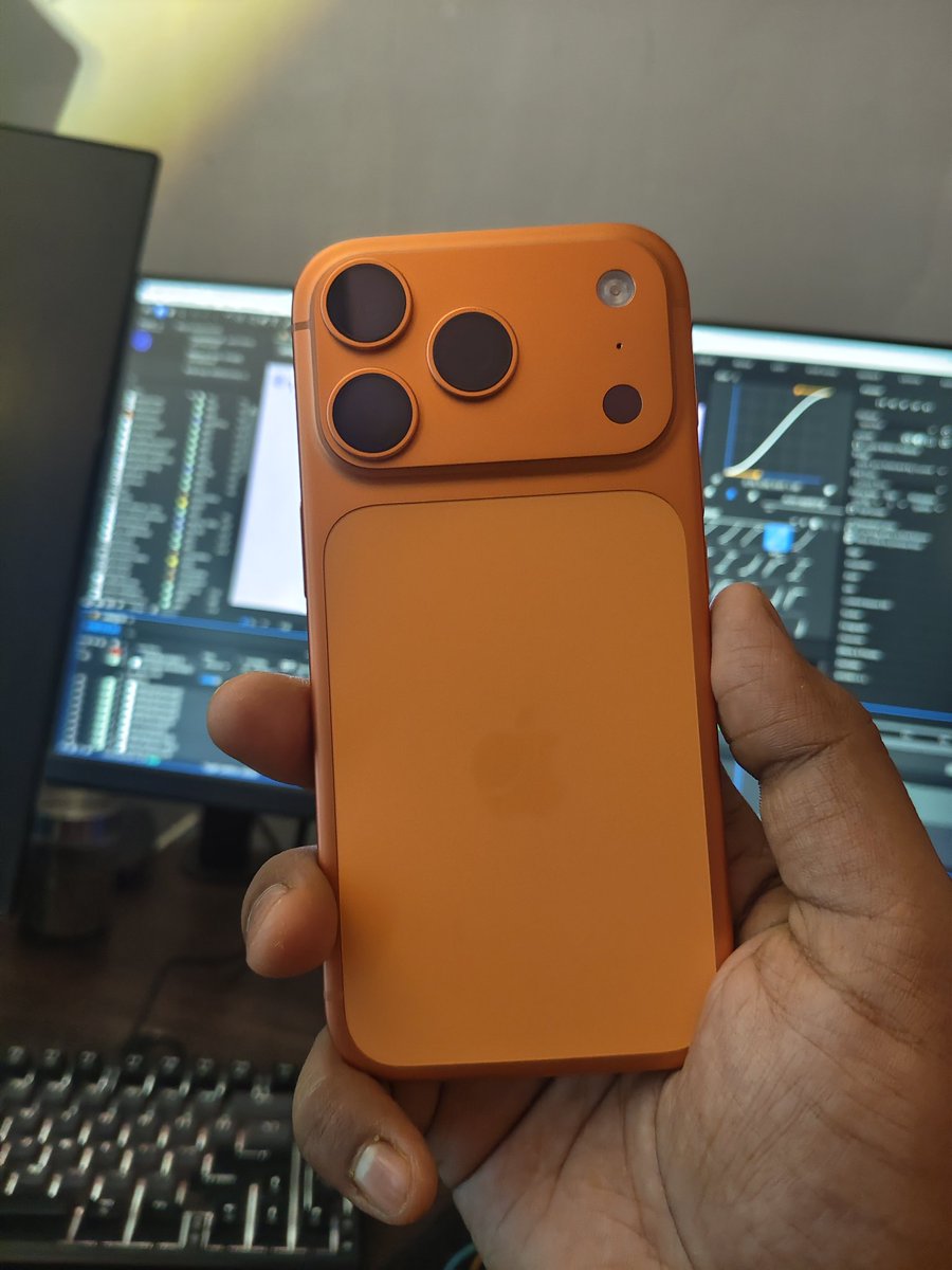 AnkyShots tweet media
