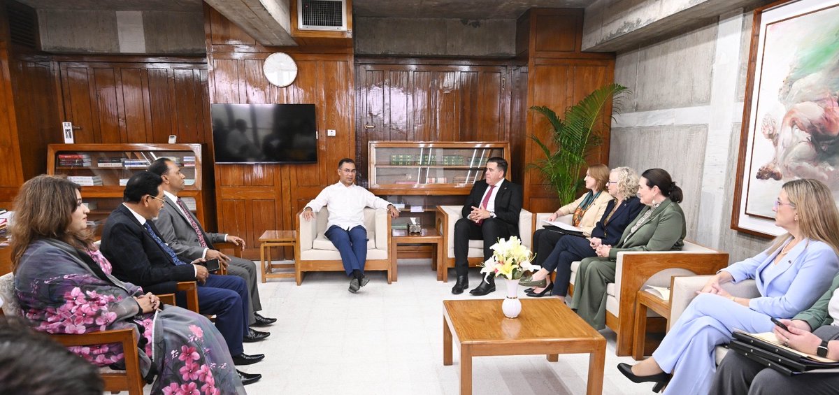 bdbnp78's tweet image. A delegation led by Hon. Milton Dick MP, Speaker of the Australian House of Representatives, paid a courtesy call on BNP Chairman and Honorable Prime Minister Tarique Rahman today at the National Parliament Secretariat.

#PM #TariqueRahman #BNP #Bangladesh #Australia #Diplomacy