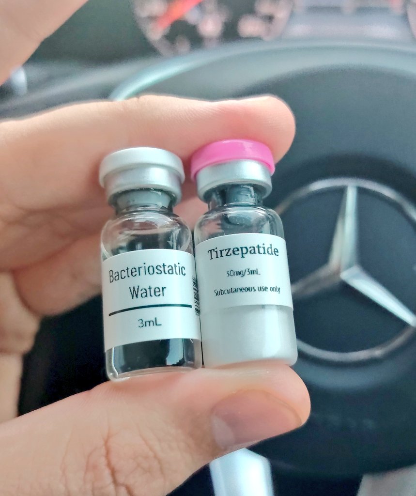 AQMAL Tak Laku 🥹 tweet media