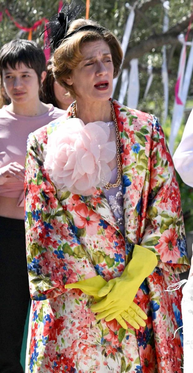 Astradenee's tweet image. Για ακόμη μια φορά το ενδυματολογικό έβαλε όλη του τη μαεστρία 😭