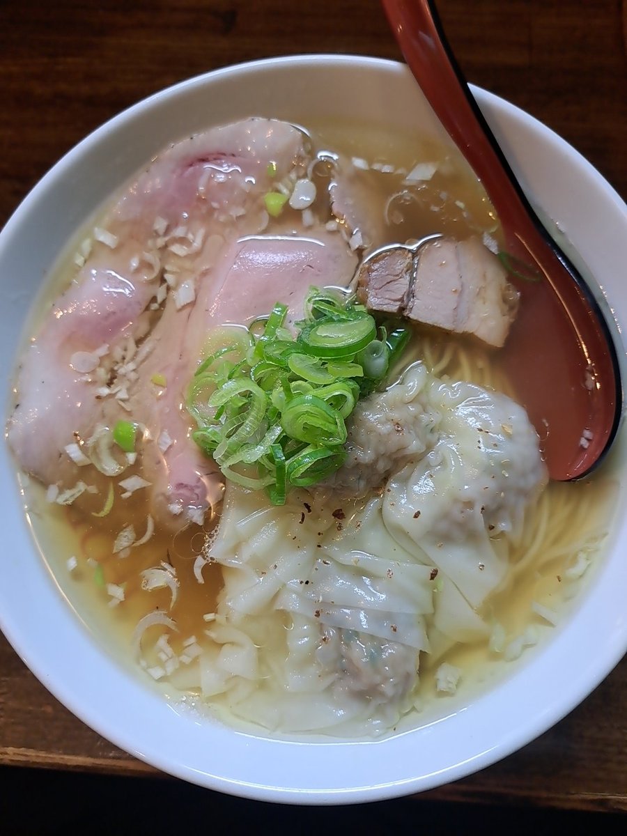 こいたろう tweet media