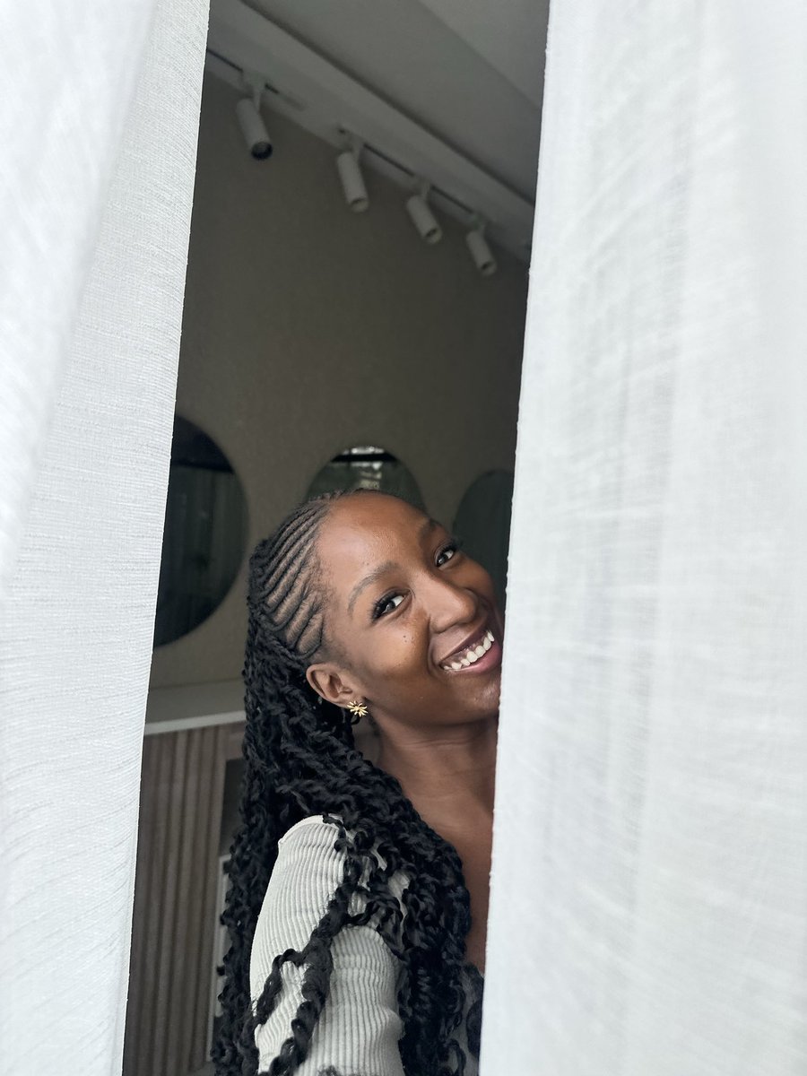 simi💕💕 tweet media