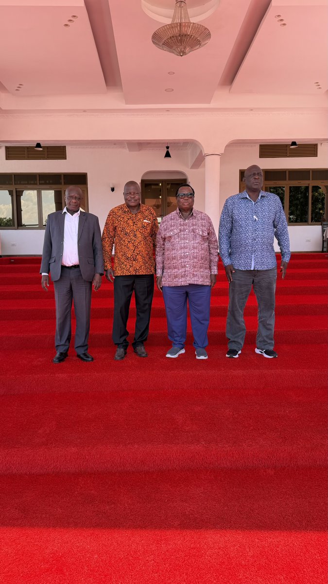 AtwoliDza's tweet photo. The KUPPET Leadership of Hon Omboko Milemba, Akello Misori and Wicks Njenga paid  a courtesy call on me at my Khwisero Home where we had fruitful discussion concerning the labour movement in the country and the forthcoming KUPPET Elections. https://t.co/c1kpaJOl0g