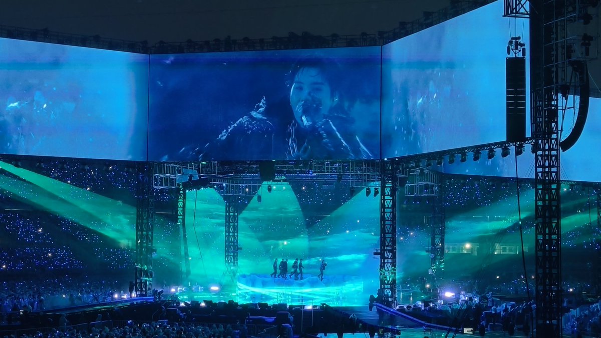 𝟭𝟯% ☆ SWIM #1 HOT 100🎉💜 tweet media