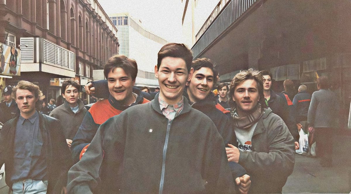 Young Suddy in the middle. Anyone else Stey?