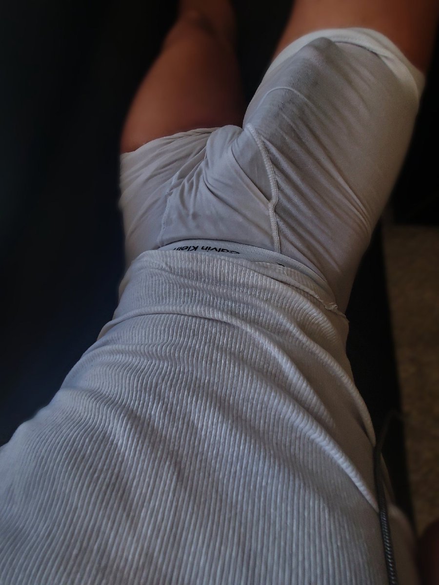 HeavyK183's tweet photo. 放弃你的尊严
#BBC #媚黑 #人妻 #反差婊 #QOS #BNWO #母豬 #母狗 #BLACKED #绿帽 #黑人 #黑屌 #国产 https://t.co/cz5rZ50Lq4