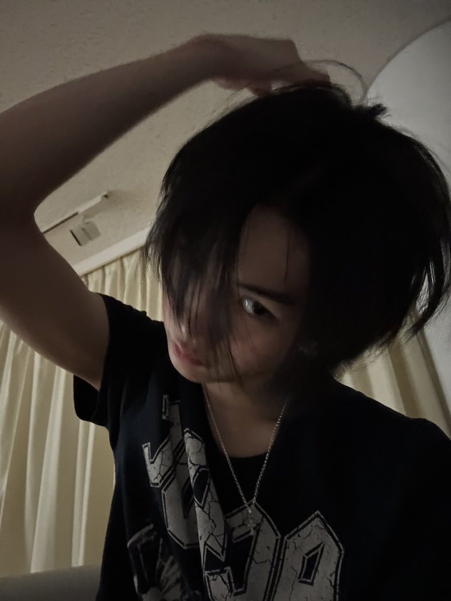 𝗪𝗜𝗟𝗗 𝗕𝗟𝗨𝗘 tweet media