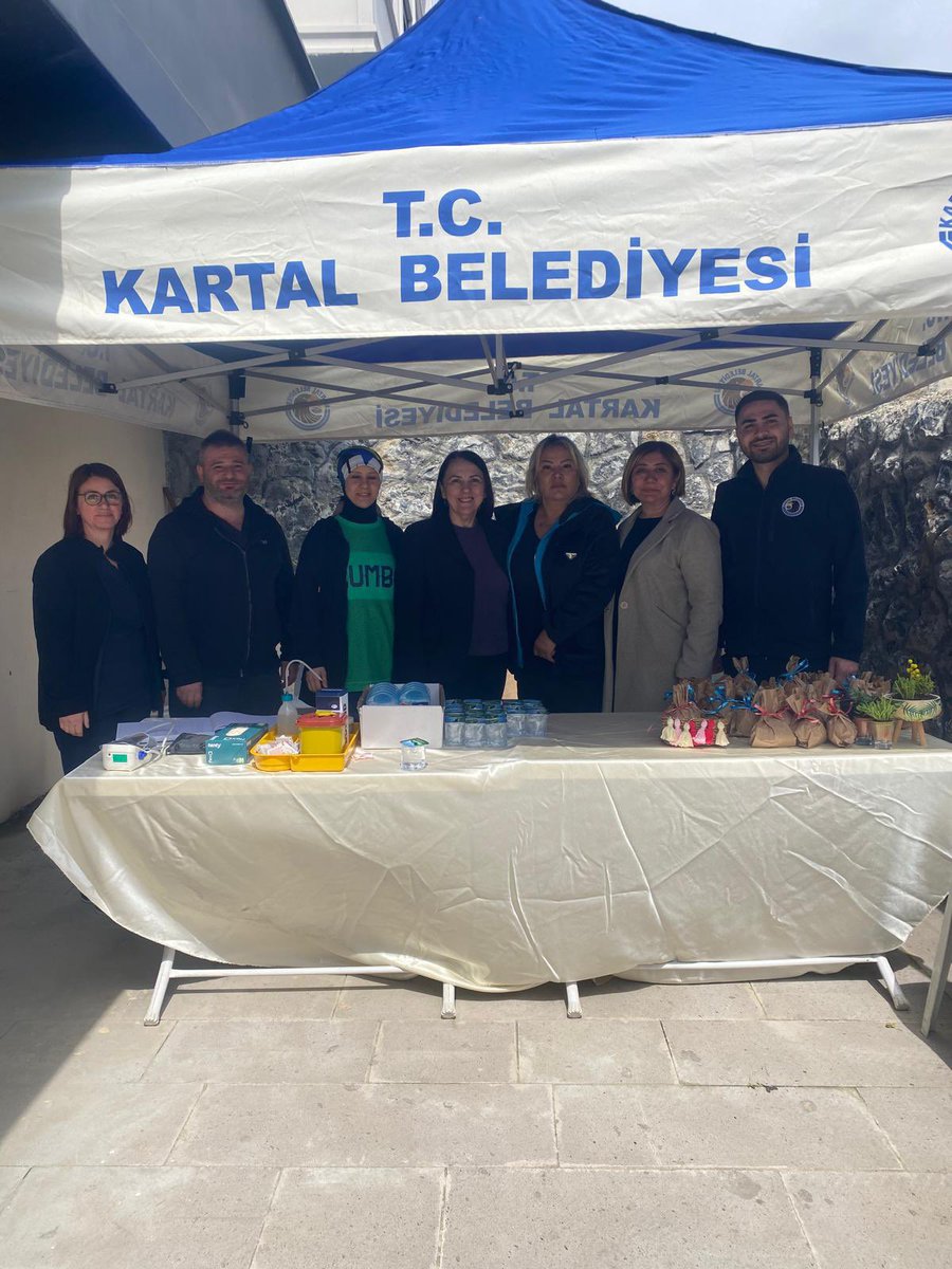 Kartal Belediyesi Sağlık İşleri Müdürlüğü tarafından düzenlenen 9 Nisan Dünya Sağlık Günü etkinliğinde bir araya geldik.

Sağlıklı yaşam bilincini güçlendiren bu anlamlı organizasyonda emeği geçen herkese teşekkür ediyoruz.