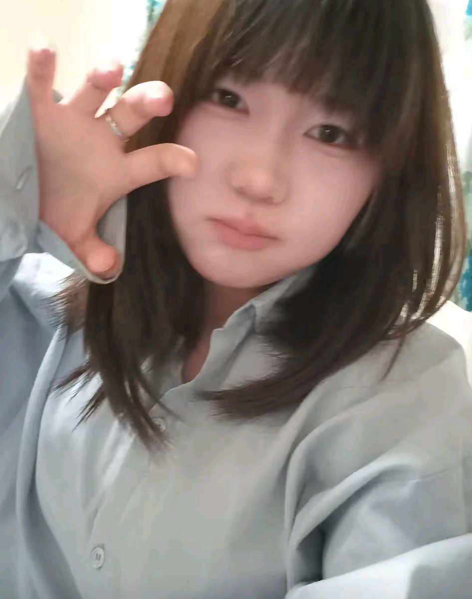 y090325's tweet photo. 古いスマホで撮るのにハマってる

 #自撮り  #自撮り界隈  #自撮り女子  #いいねでＤＭ https://t.co/JOVP4V7SxX