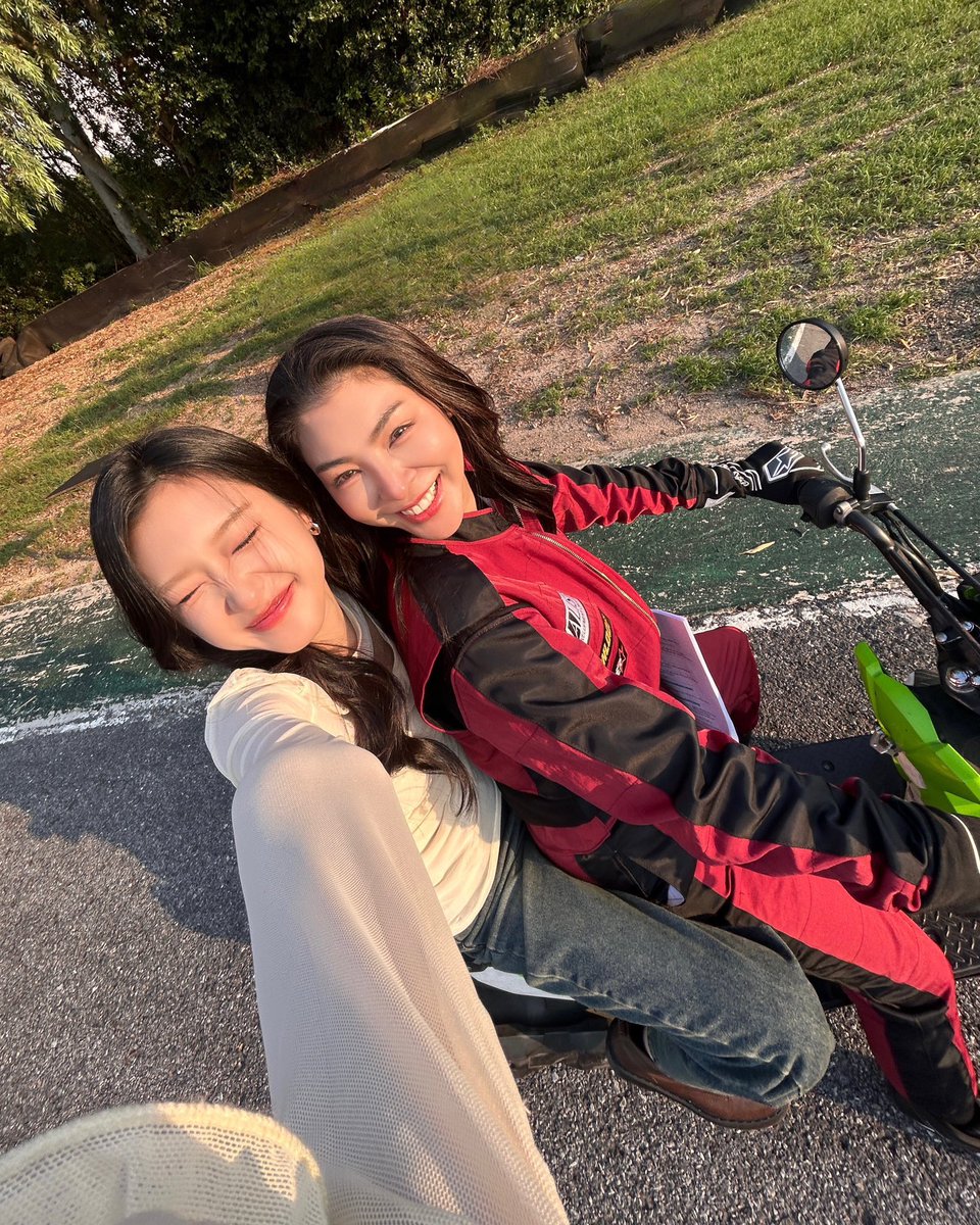 kali 🛺 tweet media