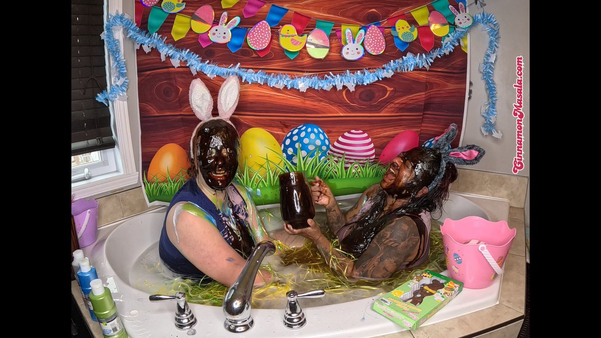 masalawammilf's tweet image. I am cocoa-nuts about Cinnamon! 🥥🍫

#Easterfun #messy #wam #chocolatesyrup #wamgirls #messygirls 
#wammers #sploshing