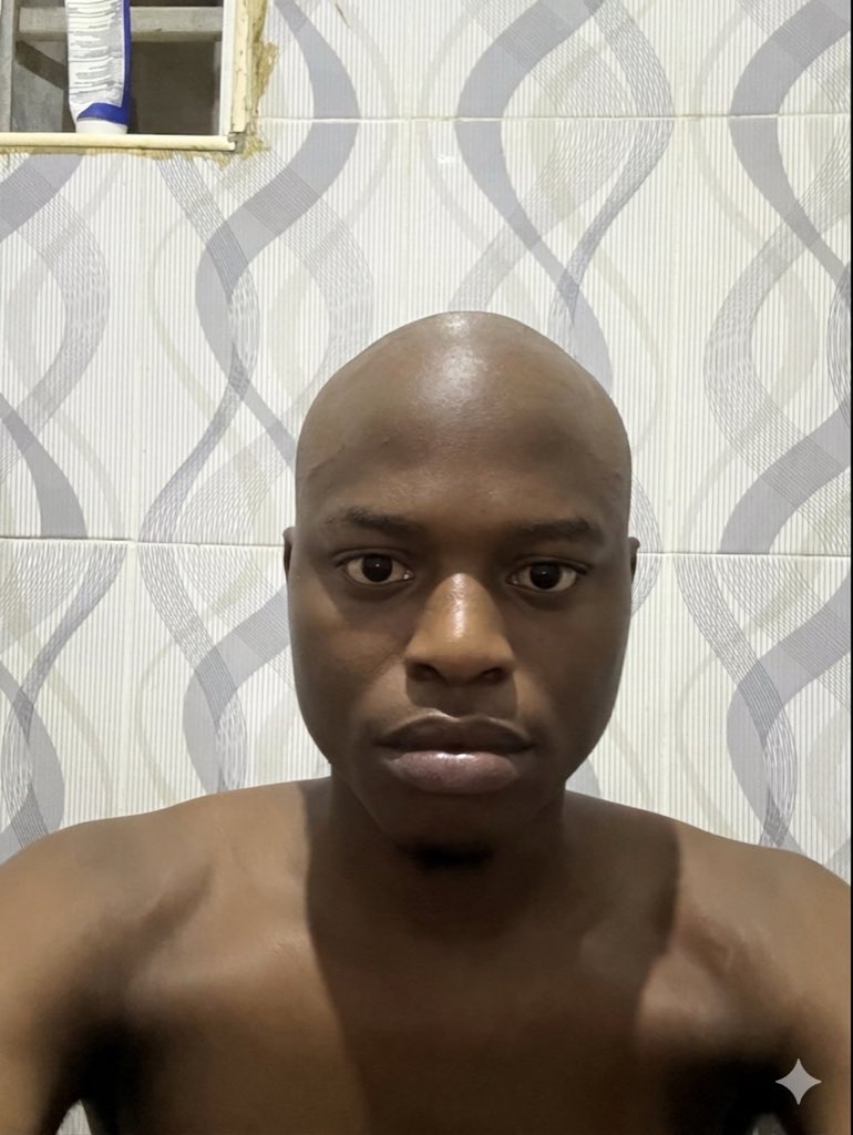 Humour_king tweet media