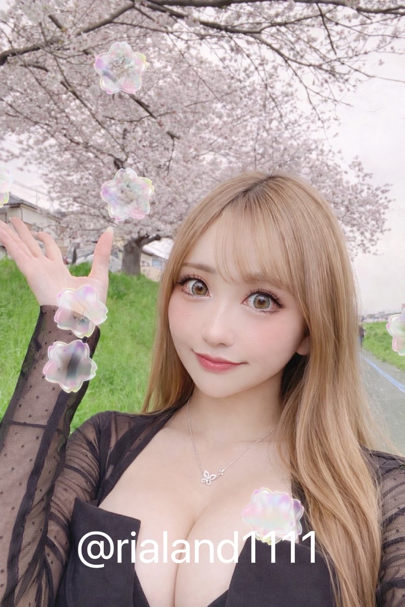 リアラ💖 tweet media
