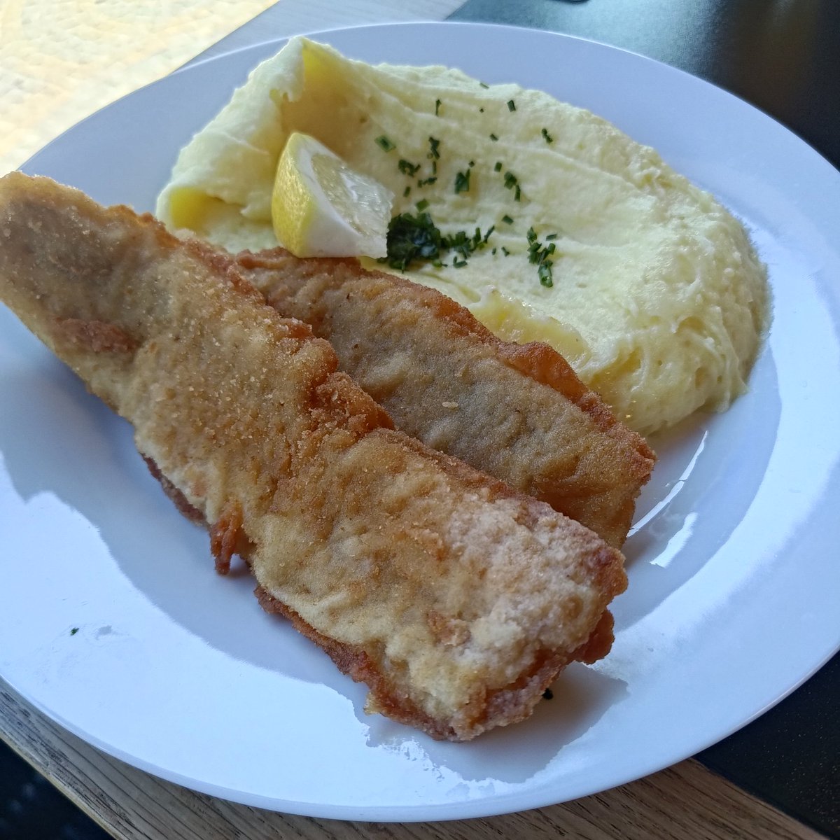 Petr Kratký tweet media