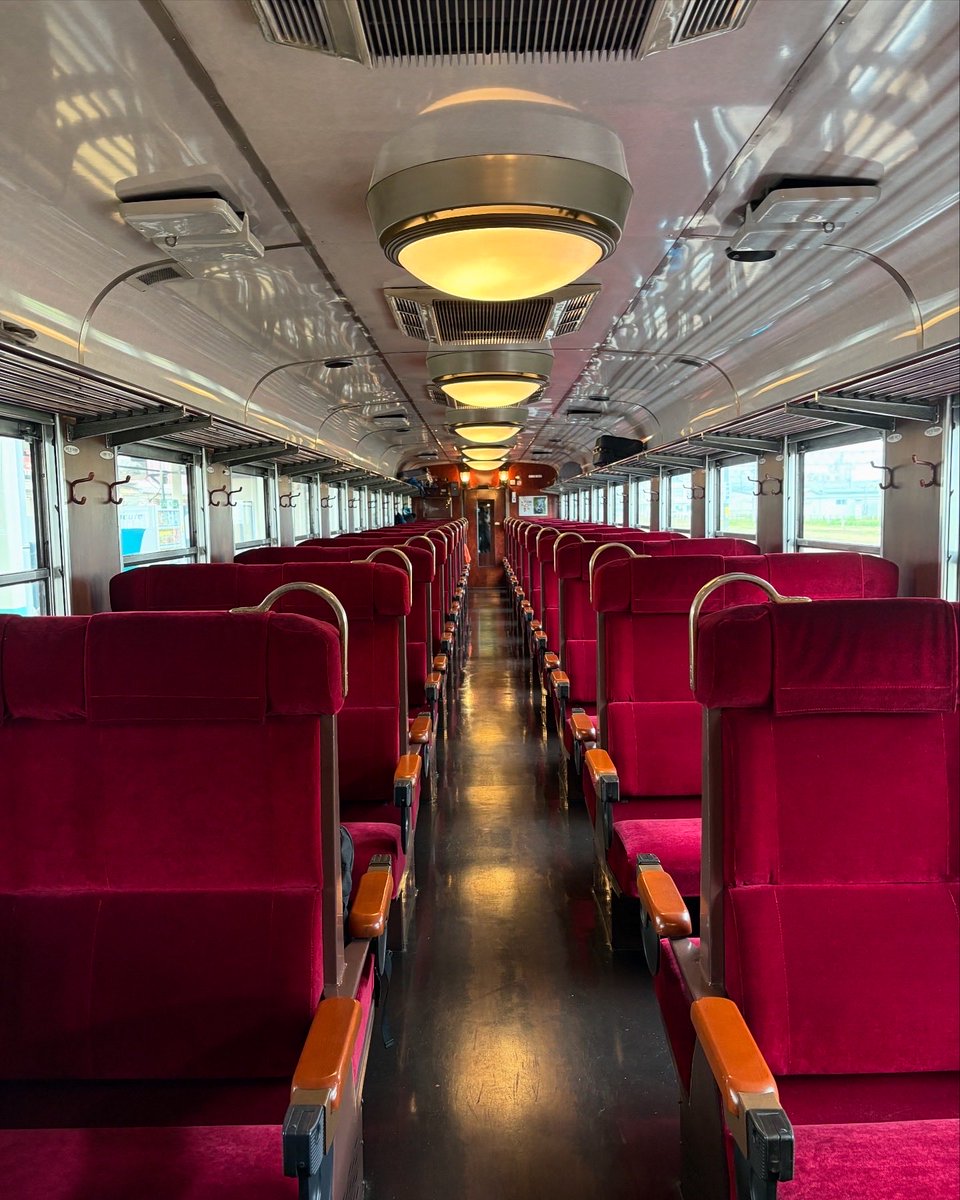 kamiobentou's tweet photo. いつも当店をご利用いただき誠にありがとうございます！

4月11日(土)から「SLばんえつ物語」号の
運行が始まります🚂🌸🌷
SL運行日に限り、新津駅ホームにて
9時過ぎから10時まで駅弁販売致します！😆

お電話でのご予約も受け付け中です！
皆様のお越しをお待ちしております🧑🏻‍🍳🌟 https://t.co/B4vQ8wwo8O