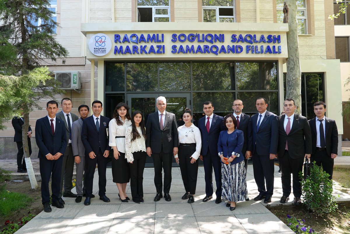📍Özbekistan

Semerkant’ın sağlık vizyonunu yansıtan en önemli merkezlerden biri olan Kardiyoloji Merkezi’ni ziyaret ettik.

Merkezdeki iyi uygulama örneklerini yerinde inceledik; yapılan sunumla tesisin faaliyetlerine ilişkin istişarede bulunduk.

İki kardeş ülke arasında