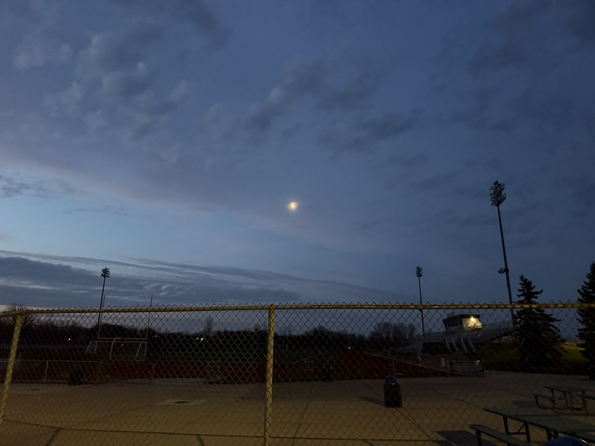 South Lyon Football tweet media