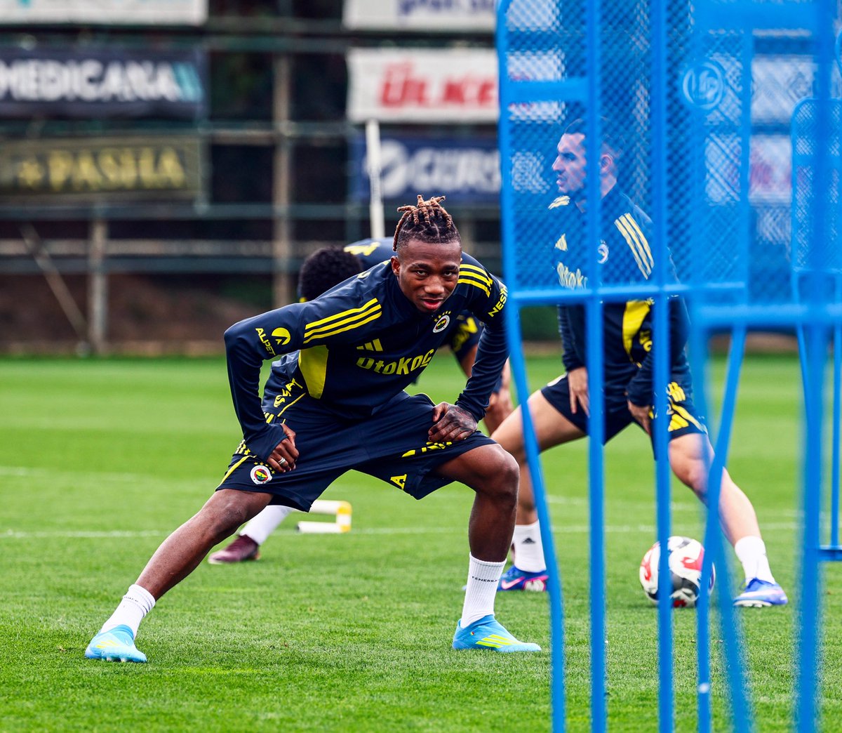 Fenerbahçe SK tweet media