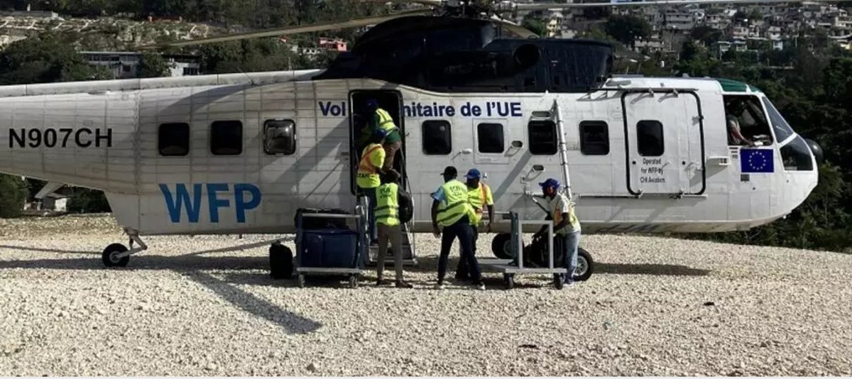 lequotidien509's tweet image. Au #Mali, les vols humanitaires de l’#ONU et du #CICR restent suspendus dans le Nord depuis le 30 mars. Des humanitaires bloqués à #Tombouctou attendent des vols commerciaux. Aucune date de reprise annoncée. #LeQuotidien509 @lequotidien509 #Haiti #Diaspora #Humanitaire #Afrique