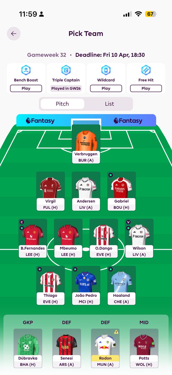 BenjaminL1nd's tweet photo. @FPL_Harry hey harry this so my team with 2 FT and 2.2m in the bank, really thinking of WC32 to chase BB33 

What do you think ? https://t.co/qoHmYKJSrD
