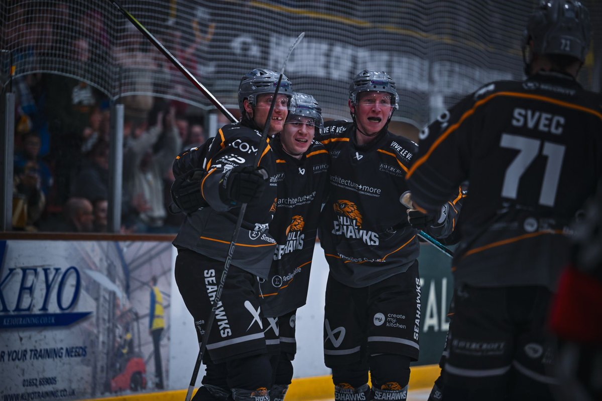 hullseahawks's tweet image. You just had to be there! 🦅

#LetsGoSeahawks #LetsDoThis

📸 @amyblossom.photography
📸 @krephotos