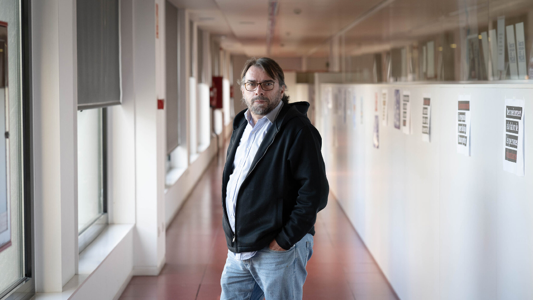 elcritic.cat tweet media