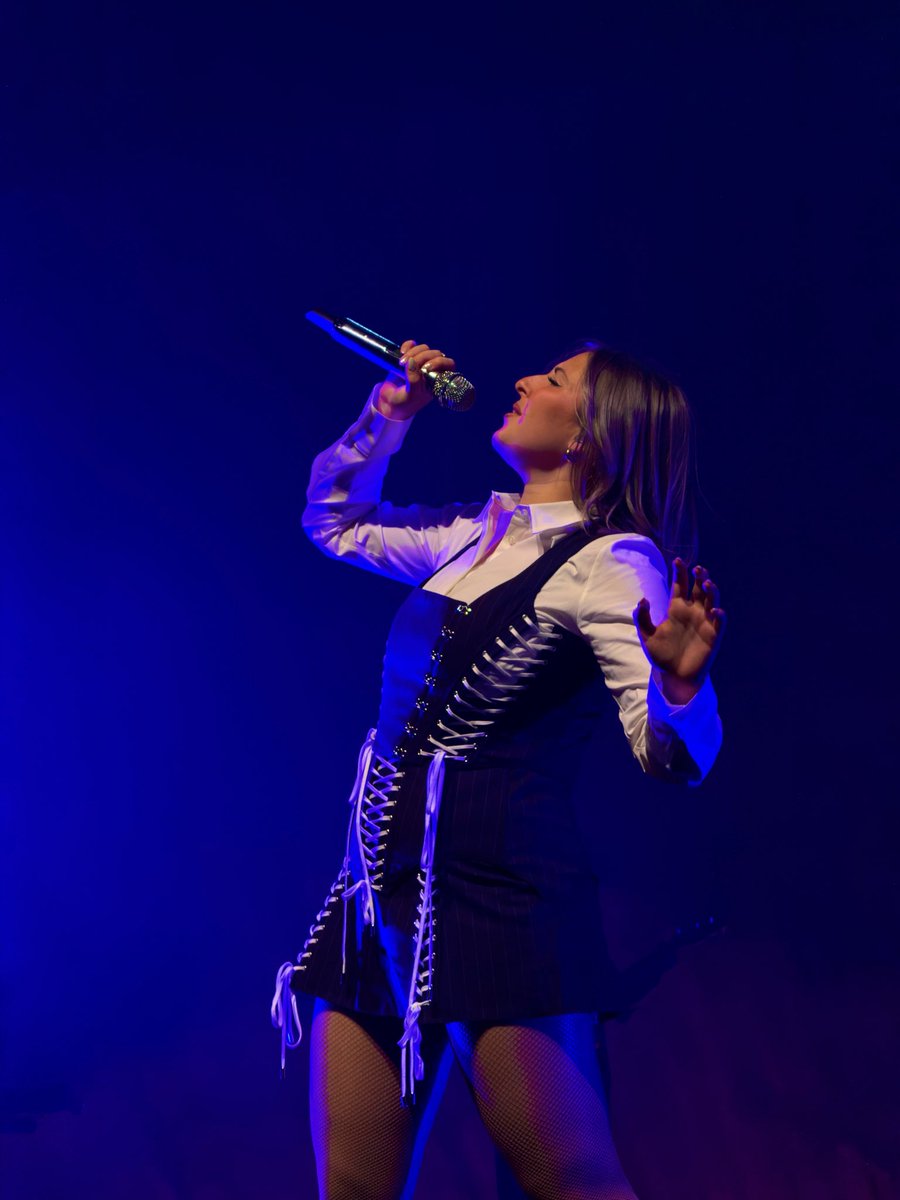 𝒥𝓊𝓈𝓉𝒾𝓃ℯ tweet media