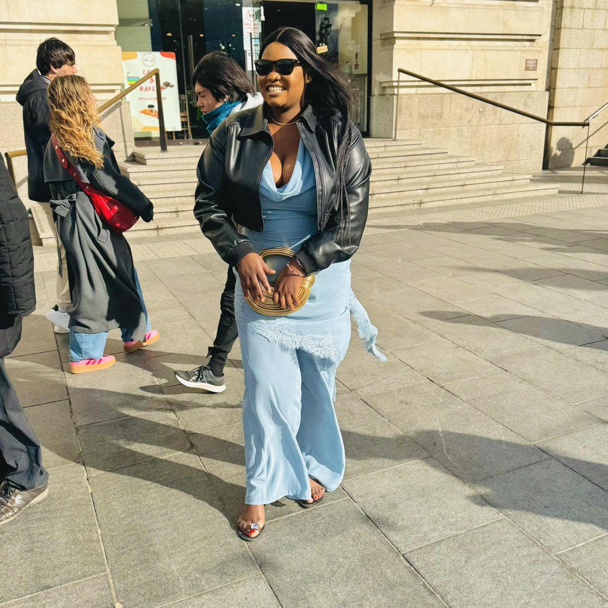 Labiz15's tweet photo. Left home in heels, came back in survival mode… slippers 😌🥿
The higher the heels, the quicker the switch 😂👠➡️🩴
Fashion in the morning, comfort by evening ✨
 I tried to be cute… my feet said no 😭
From “hot girl walk” to “soft life shuffle” real fast😂❤️ https://t.co/TgYXzWuNpn
