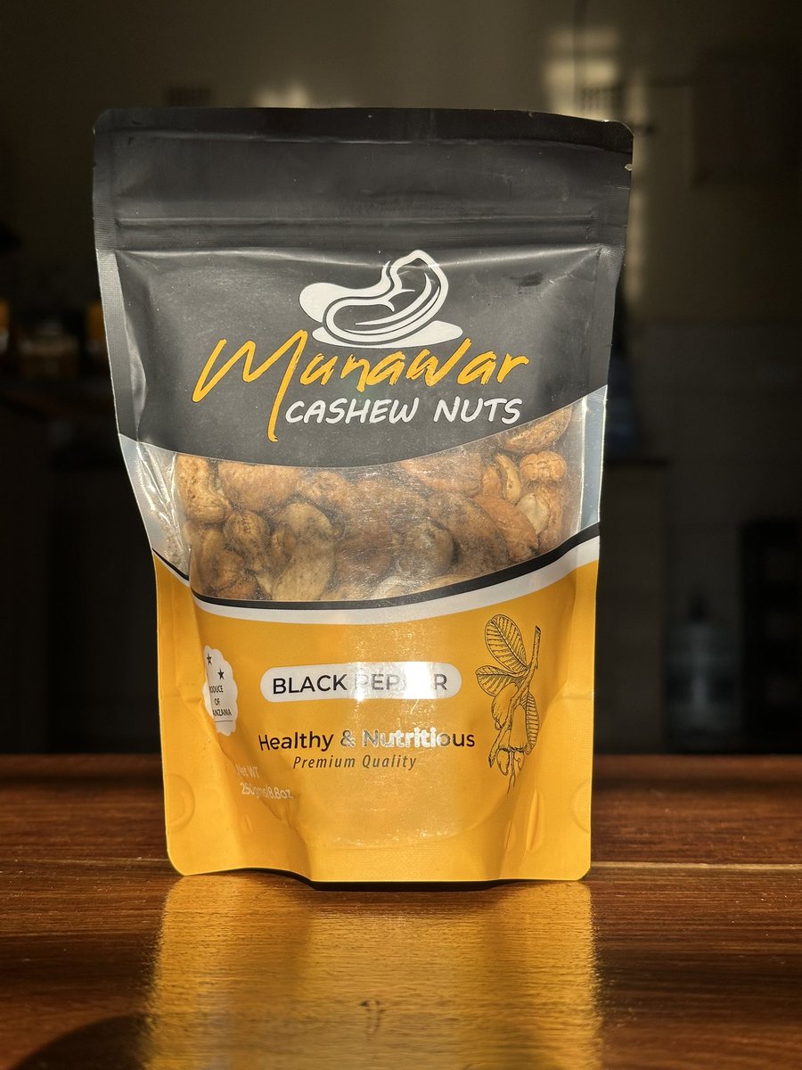 Lweendo23's tweet image. Hey ZT I’m selling off Tanzanian Cashew Nuts at only K265 per 250g!

Delivery &amp;amp; pickup available in Lusaka 📍

WhatsApp/Call +260750187908 to order!

RT to help spread the word 🙏🏾

#Lusaka #HealthySnacks