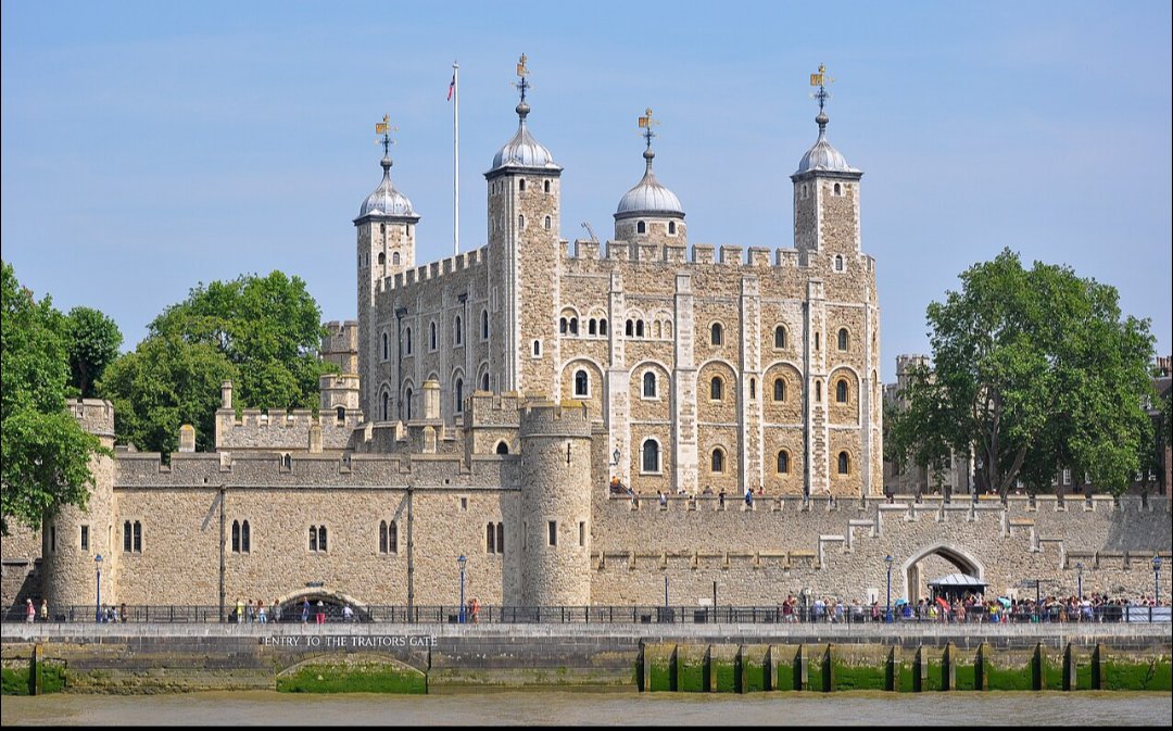 Neil Hughes tweet media