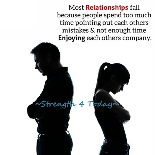 Strengthfor2day's tweet image. Most Relationships Fail
Because People Spend Too Much Time
Pointing Out Each Others Mistakes
&amp;amp; Not Enough Time
Enjoying Each Others Company.

#Relationships #Fail #Succeed #Mistakes #Pointing #Blaming #NotEnjoying #OthersCompany #Loving #Living #RecoveryPosse #Strengthfor2day