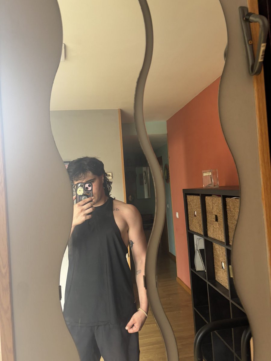 ❄️alejandra✨ tweet media