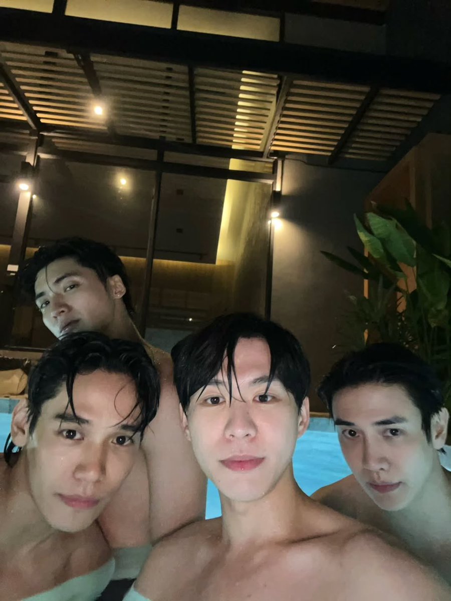 ᘉ26ପଓ tweet media