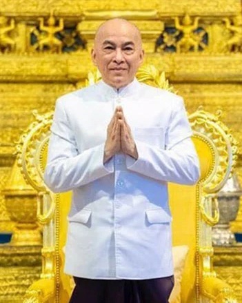 Buddhistdoor's tweet photo. BDG News: Cambodia Celebrates International Buddhist Day with Royal Message

🔗 Read more: https://t.co/uIZByjLMWC

#Buddhism #Theravada #Cambodia #Dhamma #BuddhistFestival #Buddha #BuddhistHistory https://t.co/YGdQJRmSkO