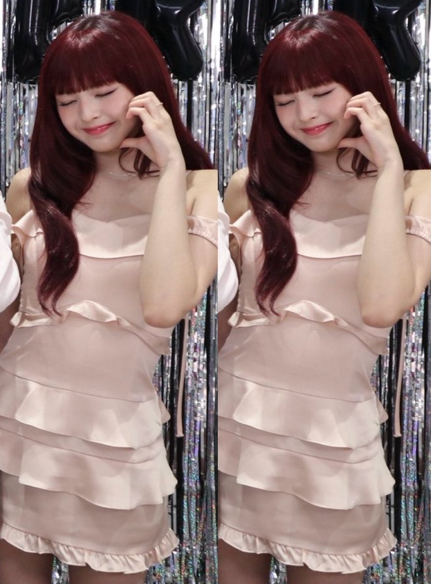 bmsonminsu's tweet photo. 260401 치키타 원피스 정보

브랜드: 오드원아웃
품명: FRILL DRESS PINK
가격: ₩189,000

공홈: https://t.co/kB8NIONz17
무신사: https://t.co/kQCSeaySoJ

#치키타 #CHIQUITA #베이비몬스터 #BABYMONSTER #베몬 https://t.co/I8Ens8A8CT