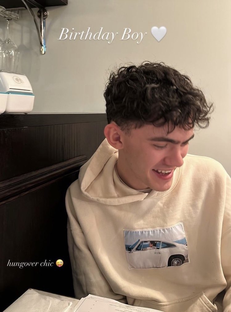 a :) joe locke defender tweet media