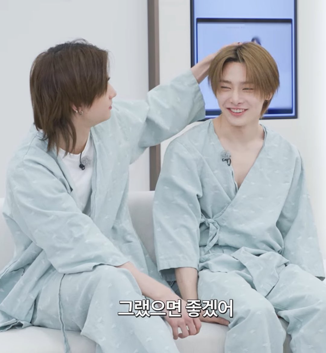 daily innie tweet media