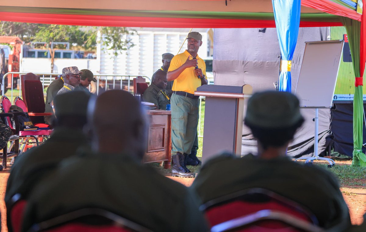 Hon.Kankunda Amos tweet media