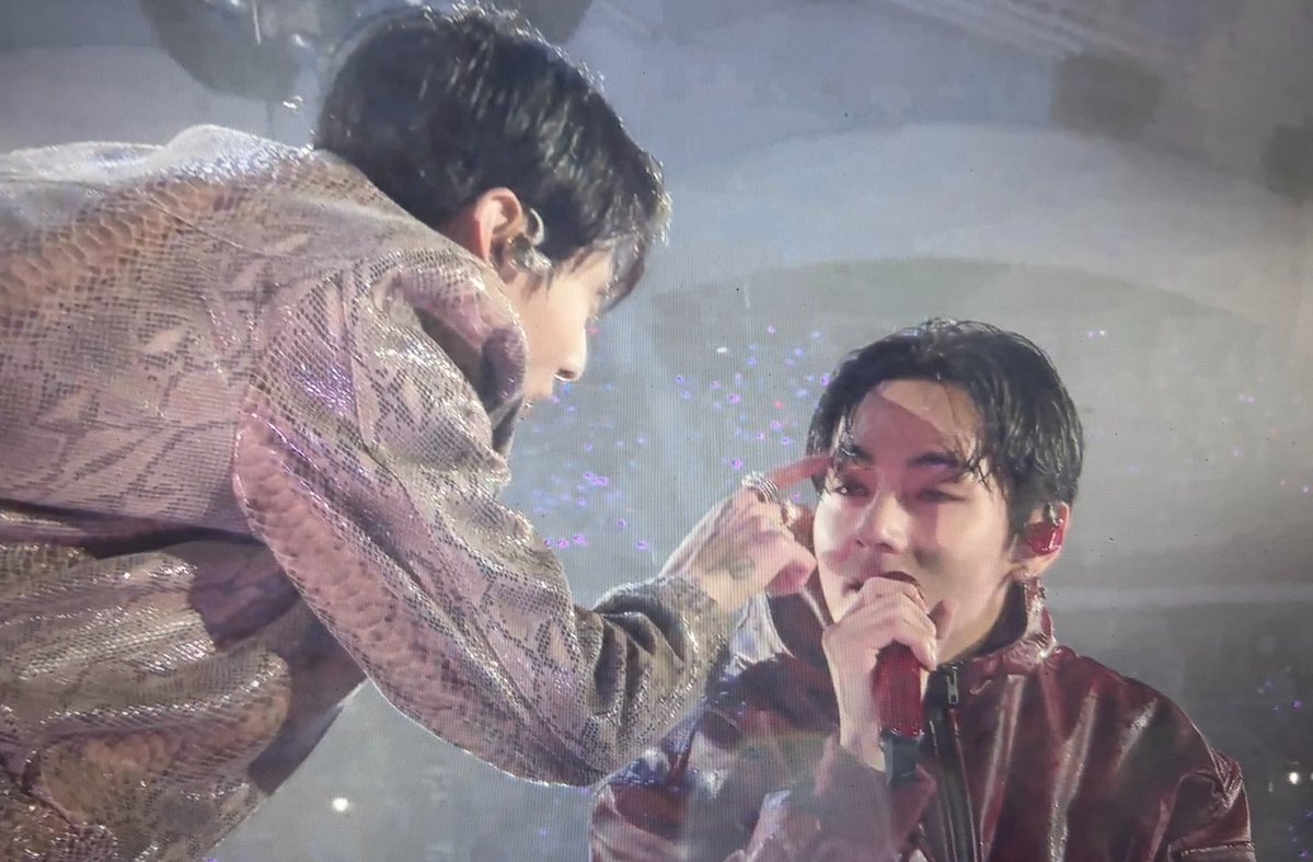 K⁷ | ⊙⊝⊜ tweet media