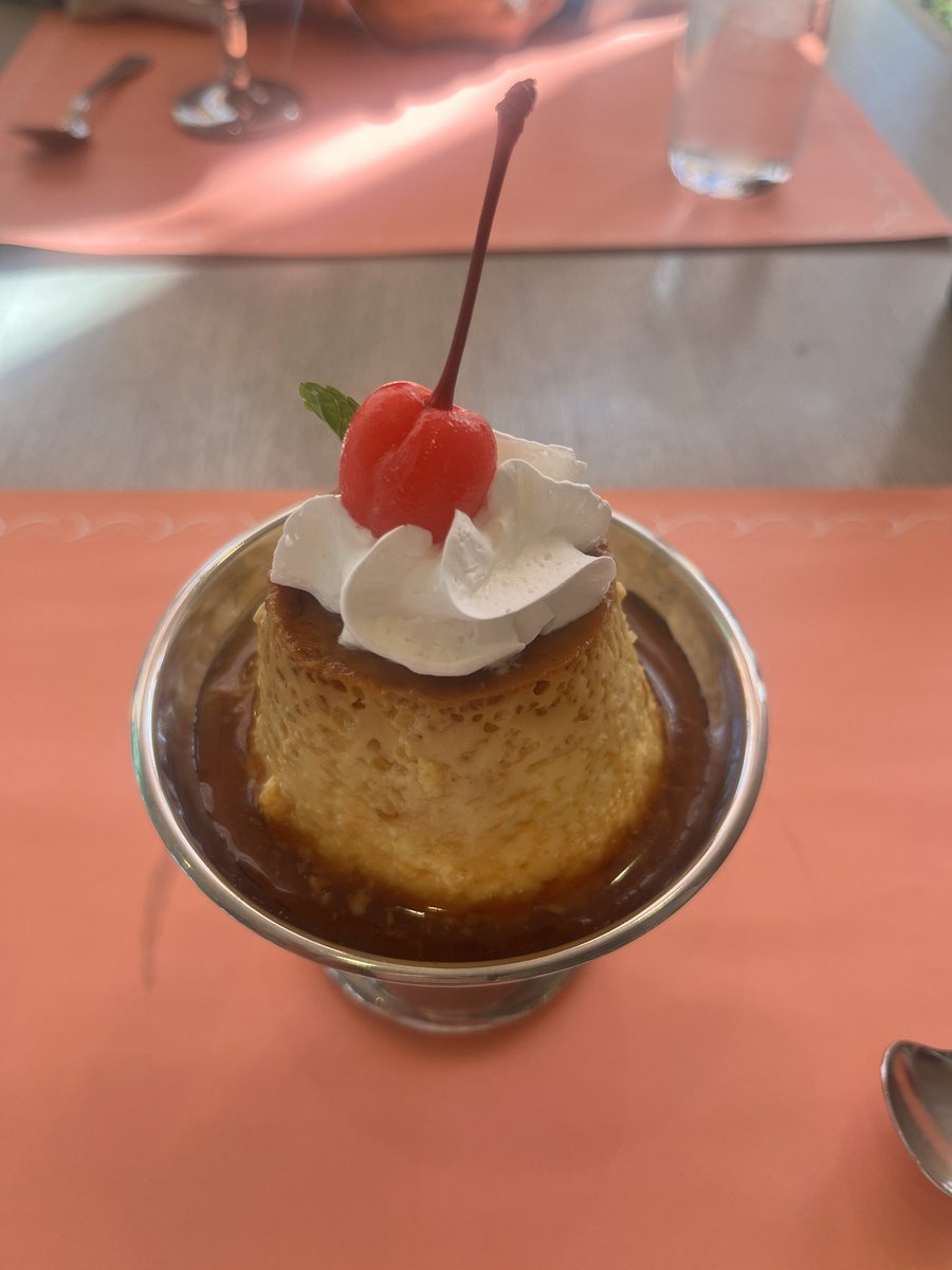 昔懐かしいプリン好き
固めのプリンが好きです。

#いえすてcafe の
さとちゃんのプリンが恋しくなってきたな
