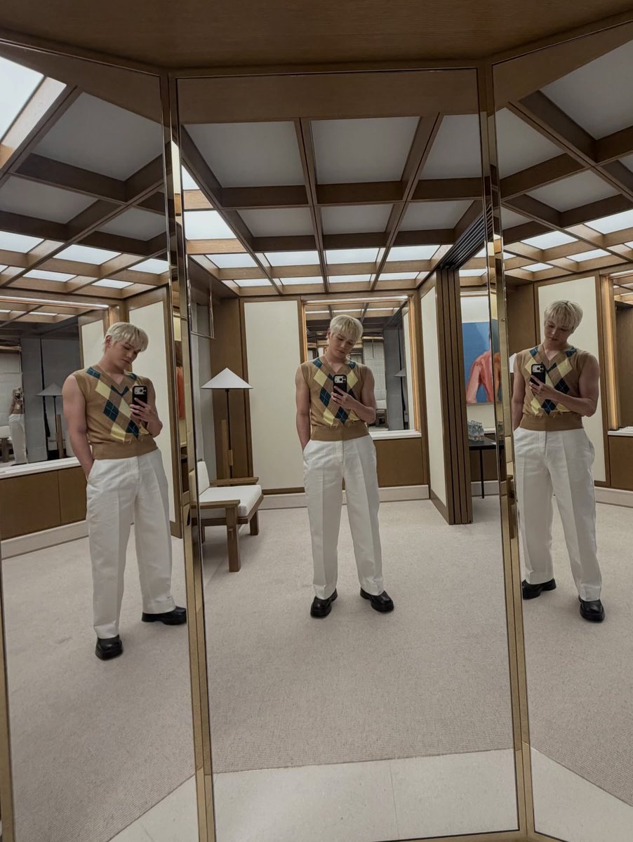 태용.zip tweet media