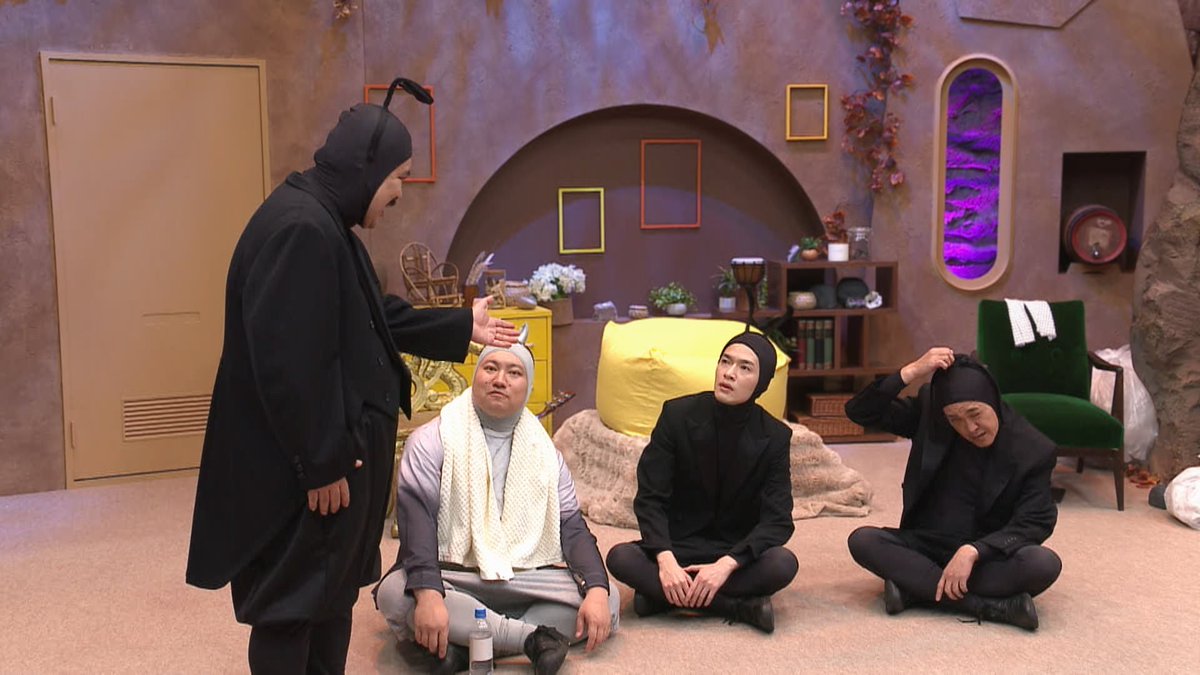 ＼＼🌱きょう深夜27:05放送🌱／／

『#アリフォルニア』

🐜第２話『退廃』🐜

出演：#有田哲平、#深澤辰哉、#鈴木もぐら、#兎

🐜是非、地上波放送でもお楽しみください🐜