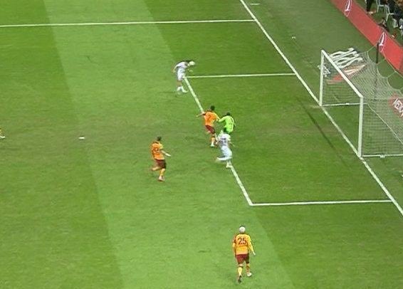 FETİ DİLEK(Fenerbahçe)💛💙⭐️⭐️⭐️⭐️⭐️ tweet media