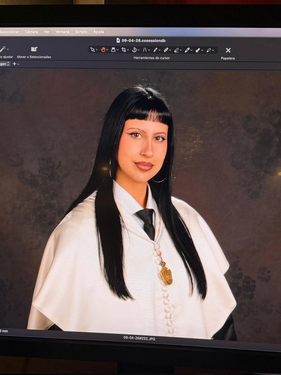 carmenwtf tweet media