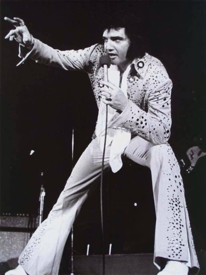 CoryKarma's tweet photo. April 9th 1972 - Hampton, VA
8:30PM Show
#Elvis 🎶 #ElvisHistory 🗓 https://t.co/DwBhFY5AWt