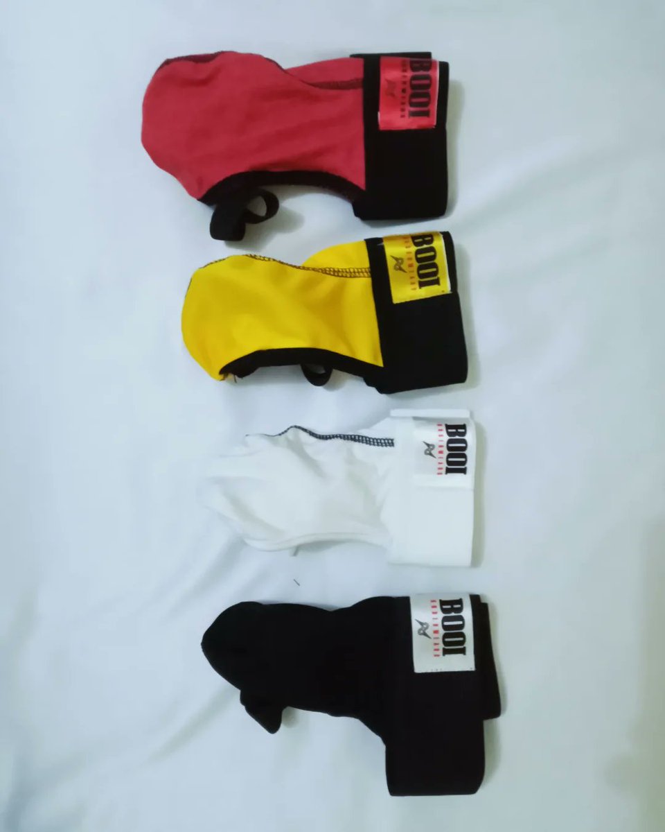 B●●IsWEAR ° tweet media