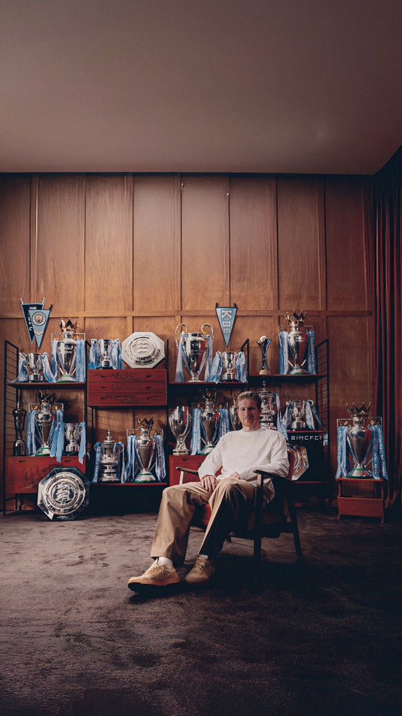 themancitylad tweet media