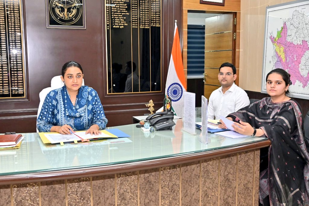 DM Bulandshahr tweet media