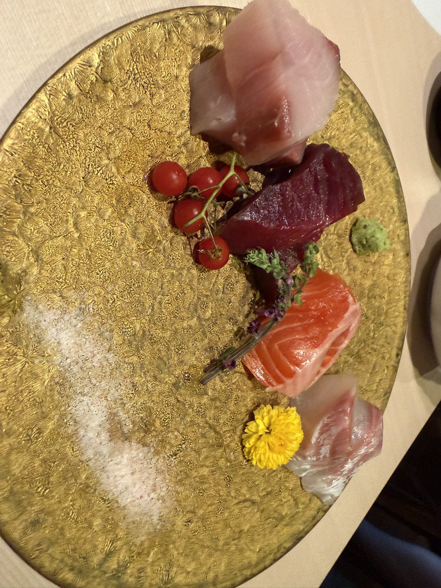 ハマやん tweet media